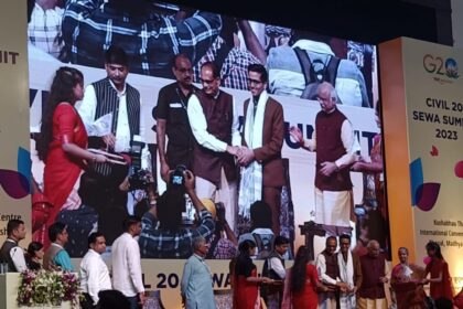 स्वास्थ्य का भविष्य : भारतीय वैज्ञानिक प्राचीन चिकित्सा पद्धति, चेतना-विज्ञान और जीवनशैली आधारित स्वास्थ्य मॉडल पर डॉ. अम्बर पारे का दृष्टिकोण